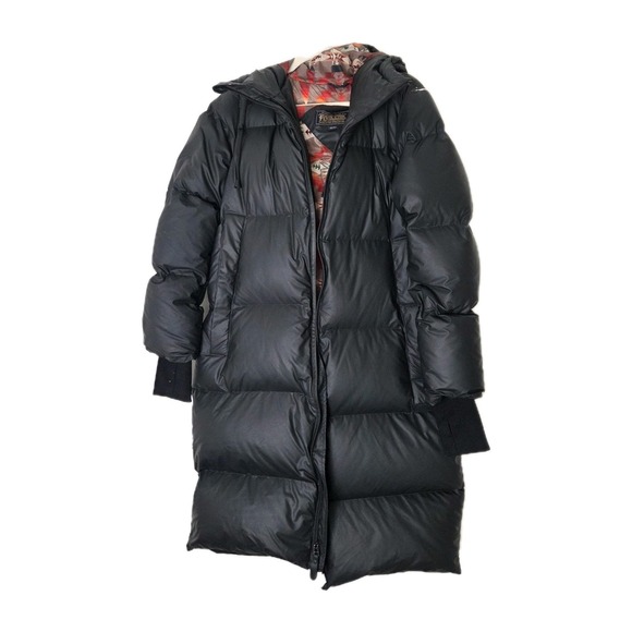 Pendleton Jackets & Blazers - Pendelton Down Filled Black Long Puffer Waterproof Jacket Womens Size Medium